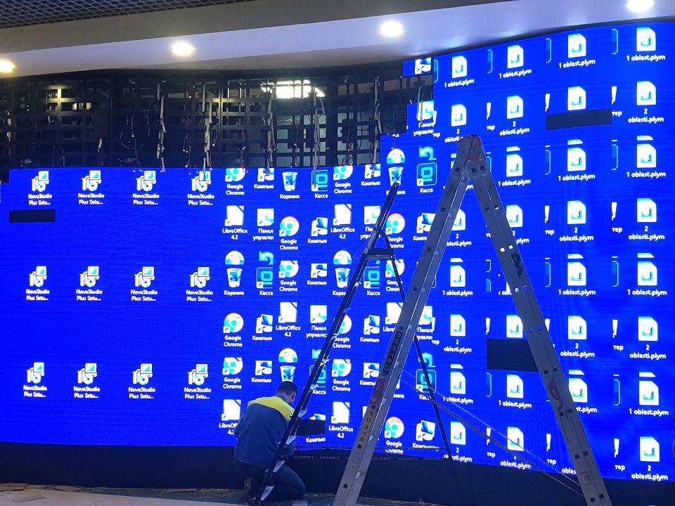 Гибкие LED экраны LEDsi Smart Innovations