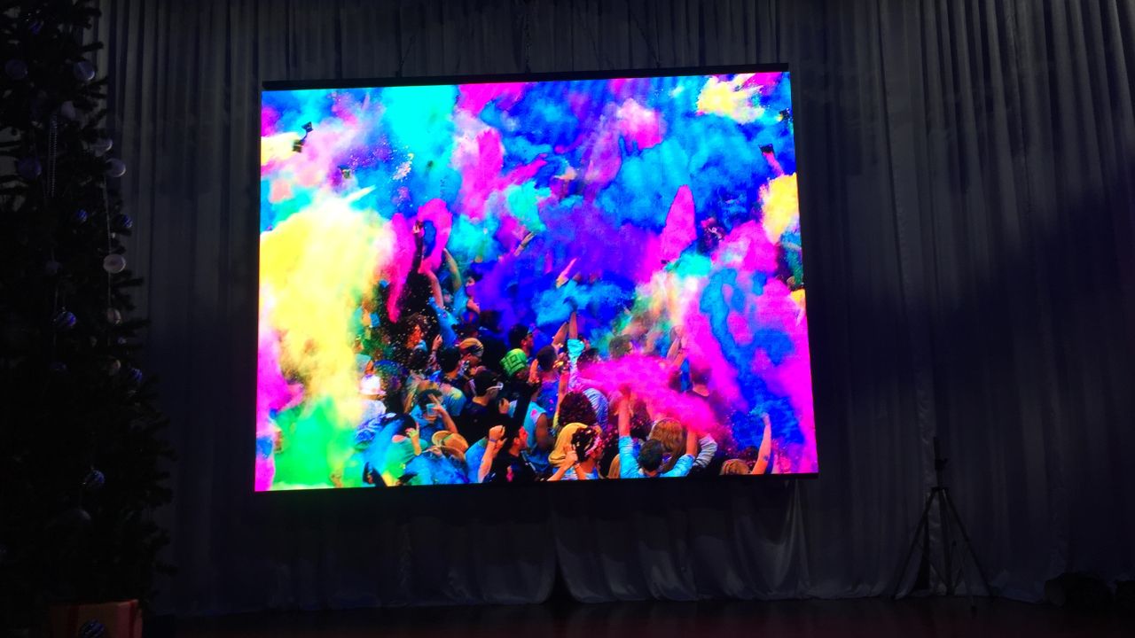 Светодиодный экран для сцены культурно-досугового комплекса «АРТ-Праздник»