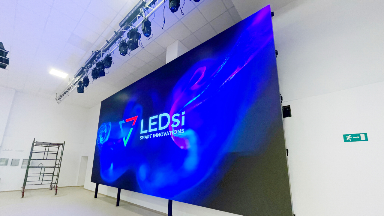 LED экран для Губернаторского Светленского лицея