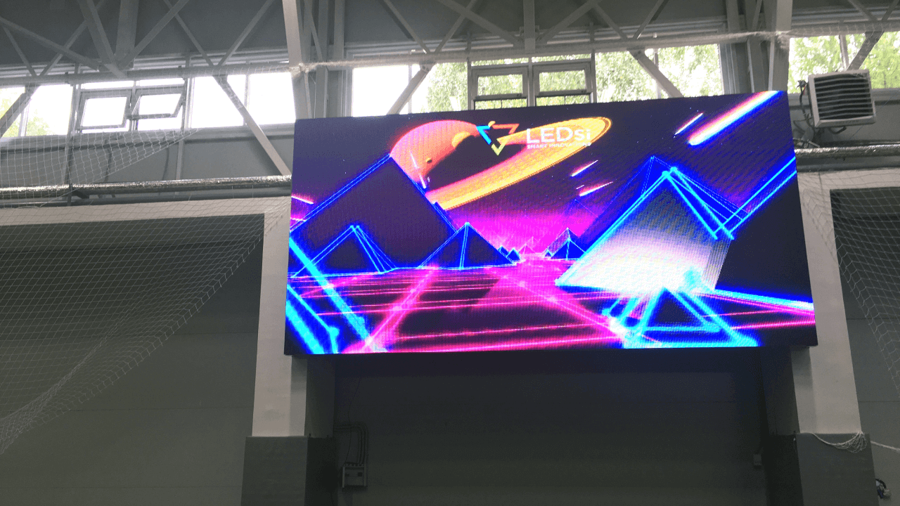 LED экран для футбольного манежа «Победа» в Набережных Челнах