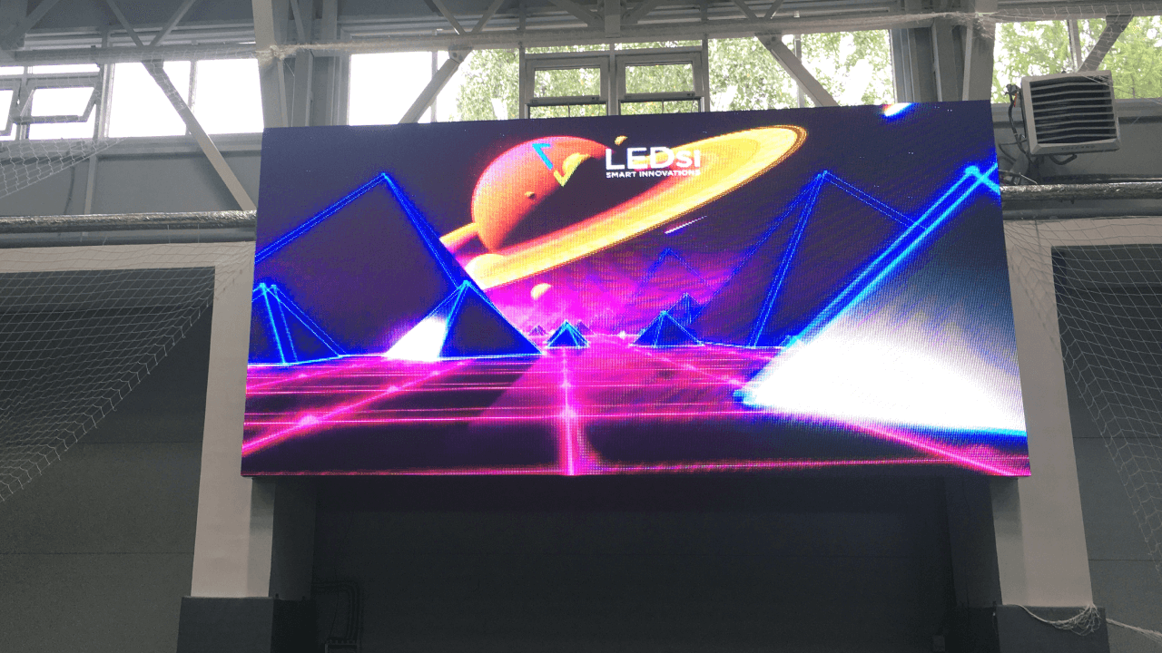 LED экран для футбольного манежа «Победа» в Набережных Челнах